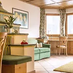 Fliana Arlberg - Apartment Sankt Anton am Arlberg