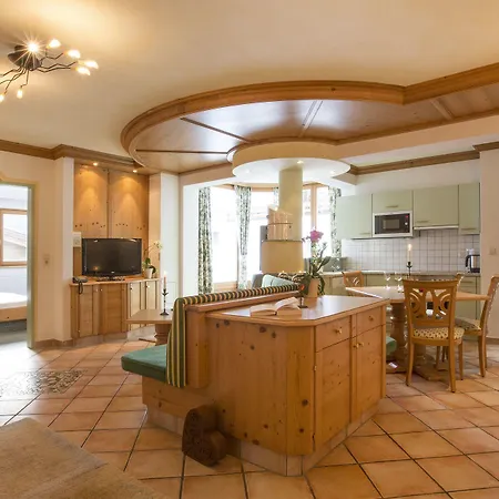 Fliana Arlberg - 장크트안톤암아를베르크